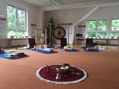 KLANGSCHALEN Massage 💖 - Geführte Meditation & Klangreisen 💖💖 - 1 Einheit 50 Min.