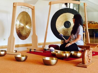 KLANGSCHALEN Massage 💖 - Geführte Meditation & Klangreisen 💖💖 - 1 Einheit 50 Min.