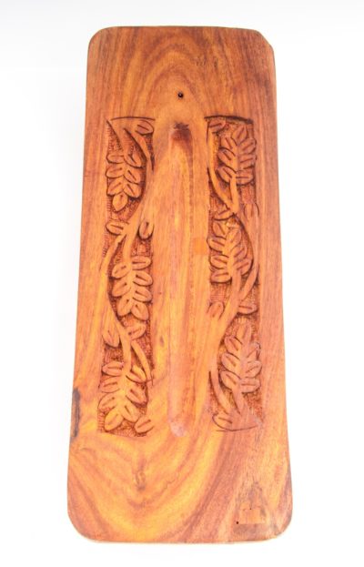 Schiffchenhaler - Superbreiter Holzhalter mit eingravierten Blätter L. ca. 26 cm, B. ca. 9,5 cm
