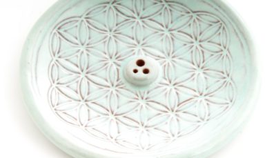 Runder Räucherhalter -  Blume des Lebens aus Keramik türkis ca. ø 15 cm